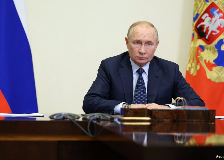 Russian President Vladimir Putin chairs a meeting with members of the government, via video link at the Novo-Ogaryovo state residence outside Moscow, Russia September 11, 2024. Sputnik/Alexander Kazakov/Pool via REUTERS ATTENTION EDITORS - THIS IMAGE WAS PROVIDED BY A THIRD PARTY.